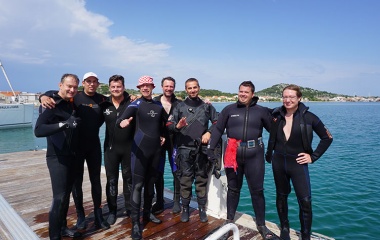 Ambassadors and Murter-Kornati Mayor accompanied by professional divers
